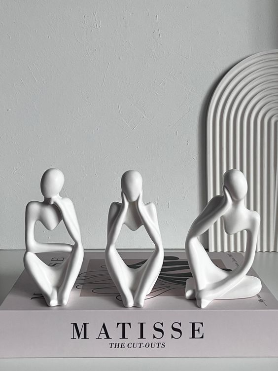 DivineDawn | Kreativ & Luksuriøs Skulptur