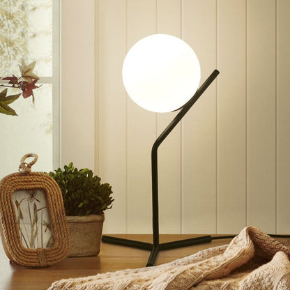 LumiGlobe | Minimalistisk Globe Bordlampe