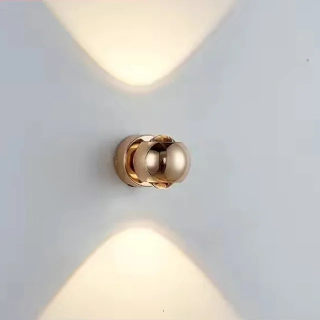 SpinLight | Roterbar Væglampe
