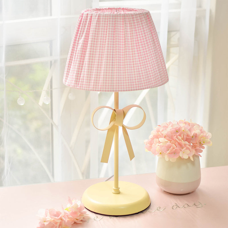 LuxeBow | Vintage Ribbon Bordlampe