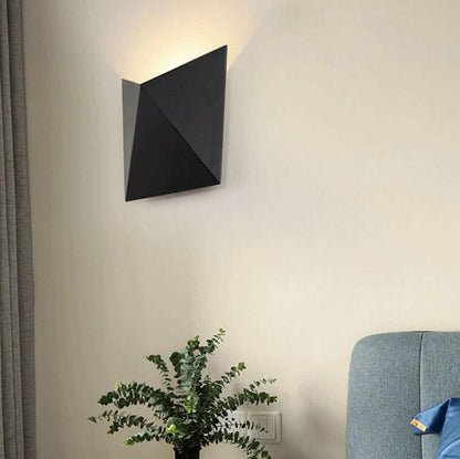 FoldLight | Stilfuld Origami LED Væglampe