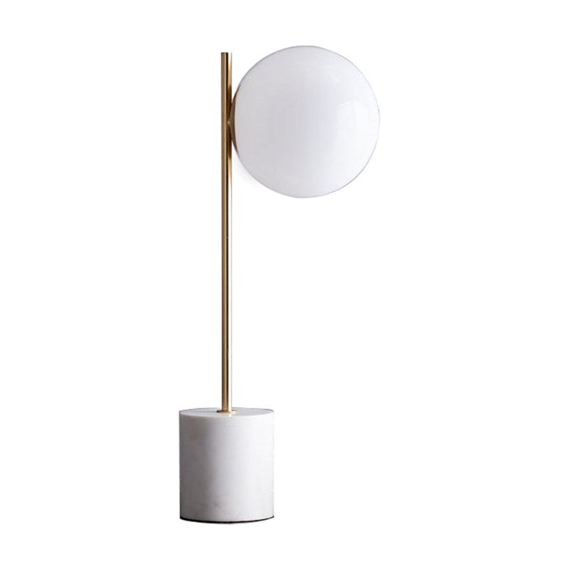 SphereBright | Minimalistisk Marmorbordlampe