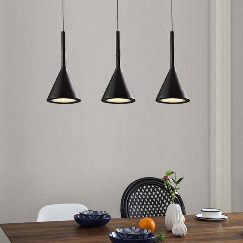 Trilight | Stilfuld Trekantet Loftlampe