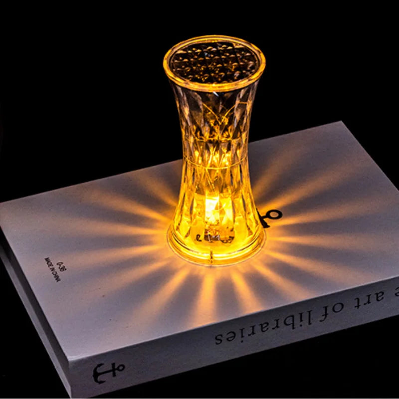 AcryLuxe | Elegant LED Diamantlampe