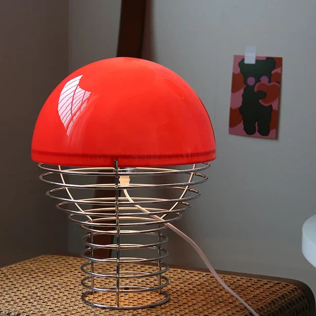 AlarmLight | Moderne Bordlampe med Ikonisk Design