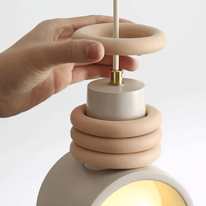 ArtsyGlow | Stilfuld Kunstnerisk Loftlampe