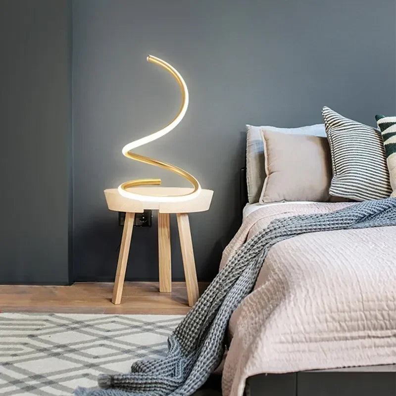 AuraTwist | Elegant LED Bordlampe