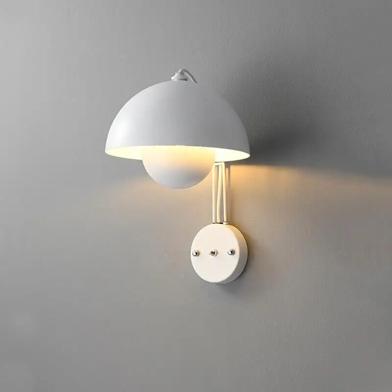 AuroraGlow | LED Mushroom Væglampe med Blomsterknopdesign og Nem Installation