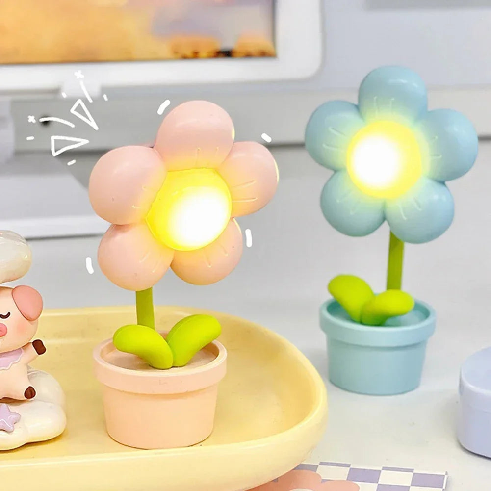 BlossomBeam | Mini Blomst Bordlampe