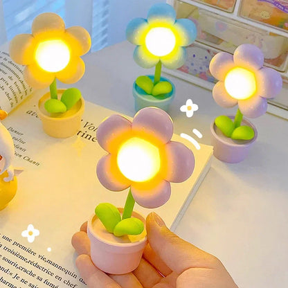 BlossomBeam | Mini Blomst Bordlampe