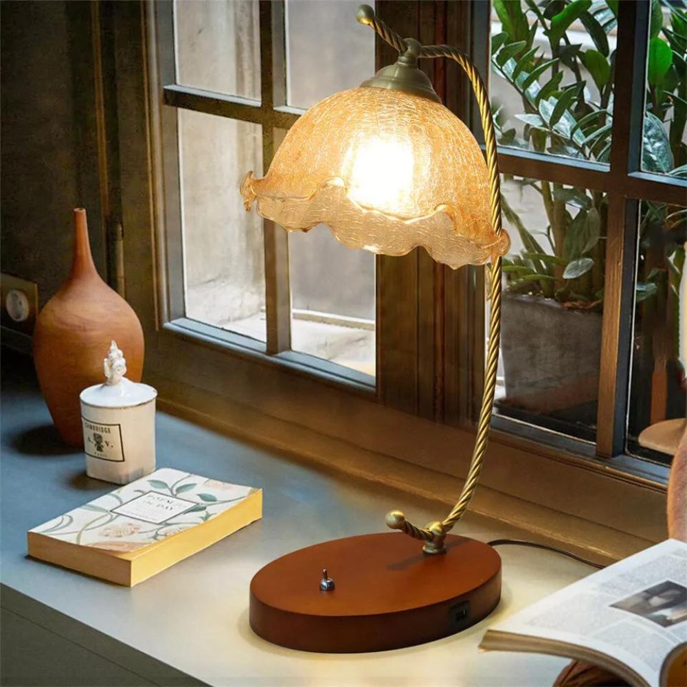 BohoBliss | Stilfuldt Buet Vintage Lampe