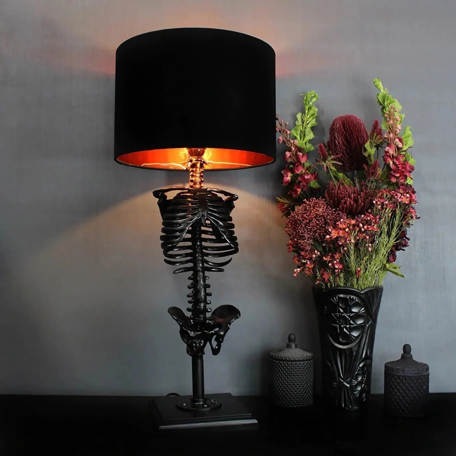 BoneGlow | Vintage Skelet Bordlampe