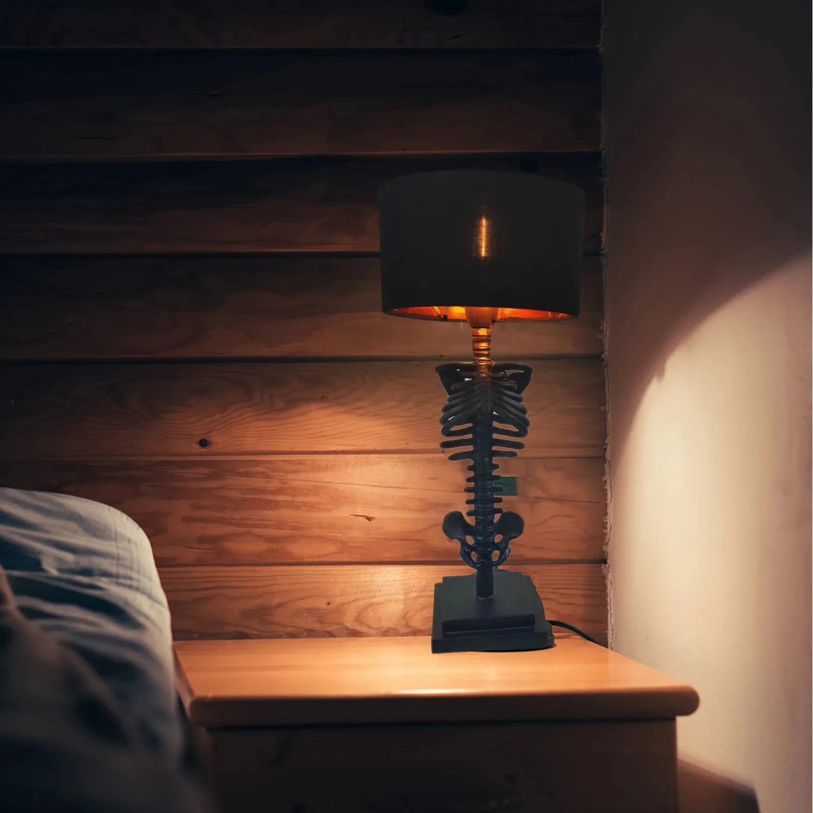 BoneGlow | Vintage Skelet Bordlampe
