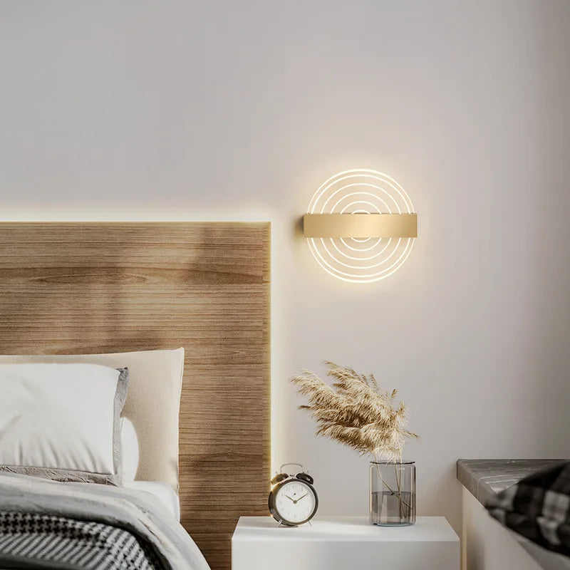 BrilliaLight | Moderne LED Væglampe med Stilrent Design