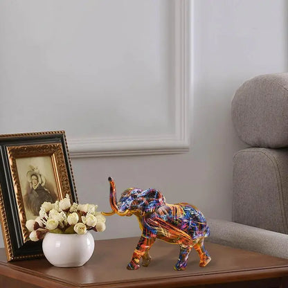 ColorTrunk | Livlig Har kunst & Unik Modig Design Elefant Skulptur