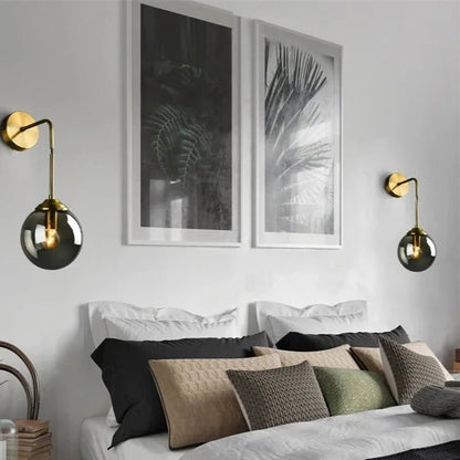 CrystalGlow | Moderne Skandinavisk Væglampe