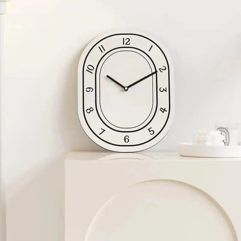 CurvaClock | Minimalistisk Elliptisk Vægur