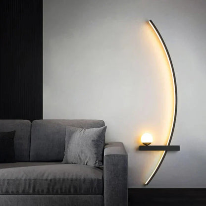CurvaGlow | Elegant LED Væglampe