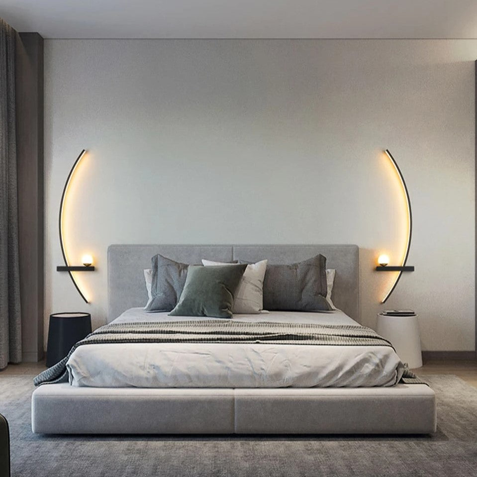 CurvaGlow | Elegant LED Væglampe