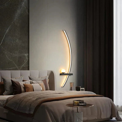 CurvaGlow | Elegant LED Væglampe