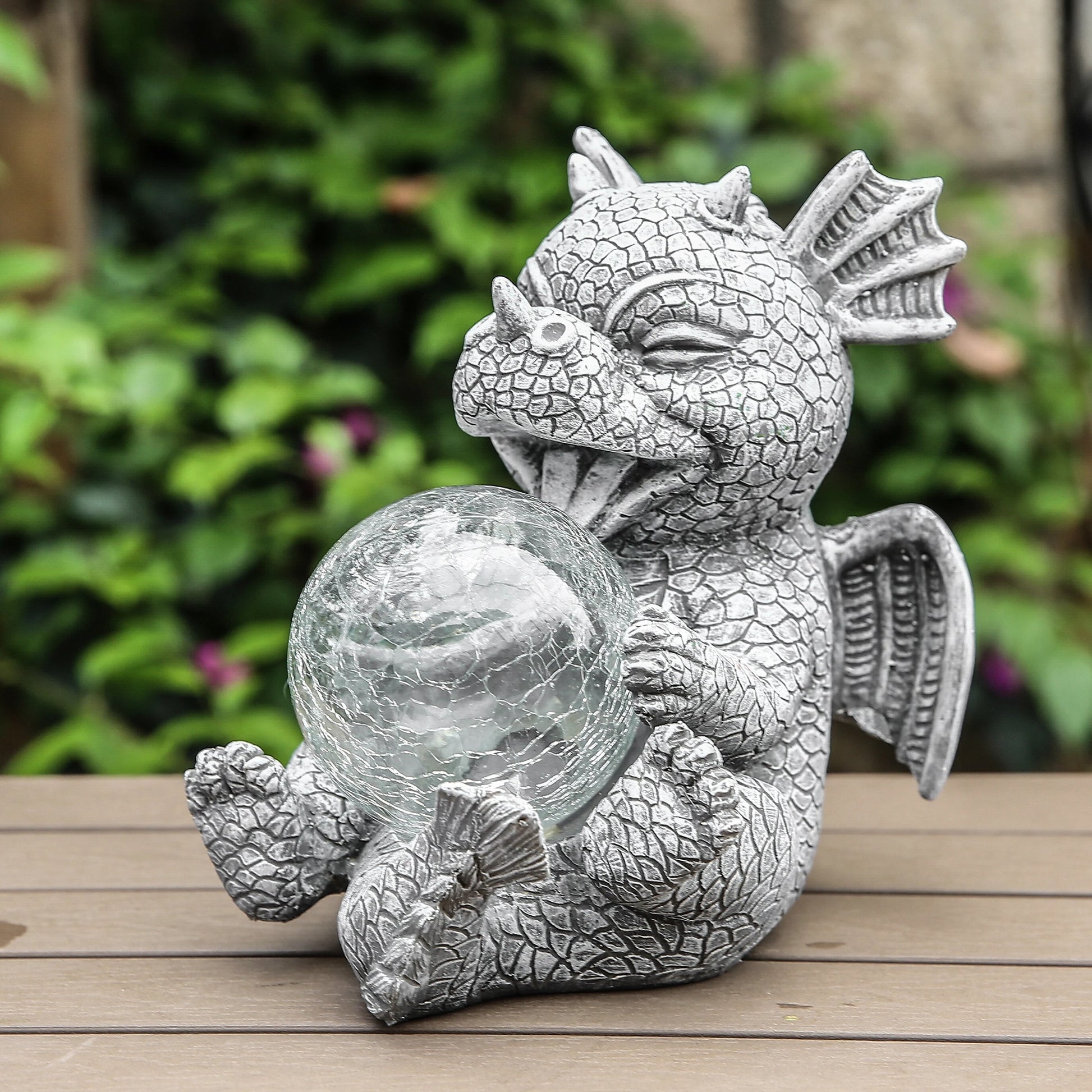 DracoLight | Kugle med baby-drage Lampe