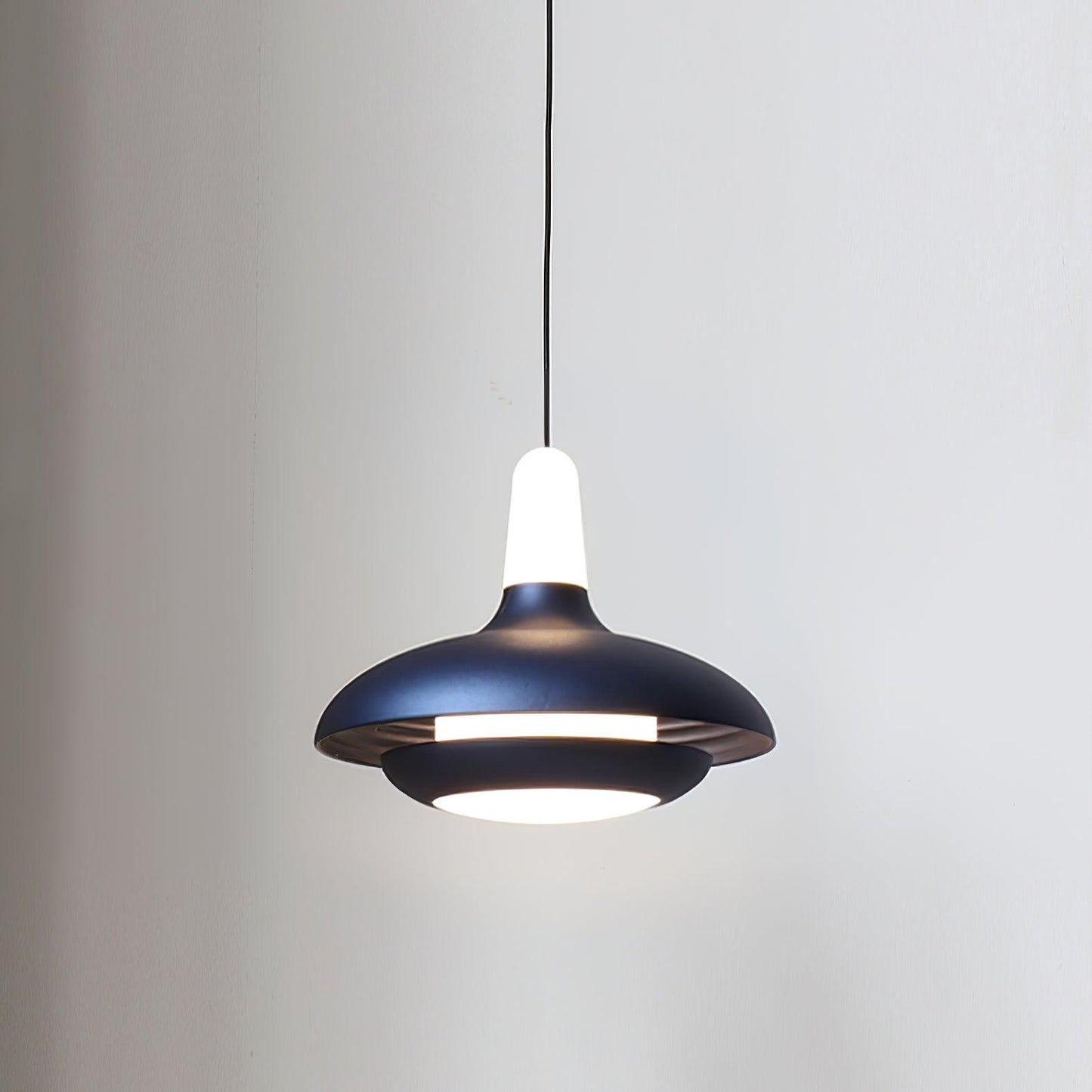 NovaGlow | Elegant Dobbeltlag Lampe