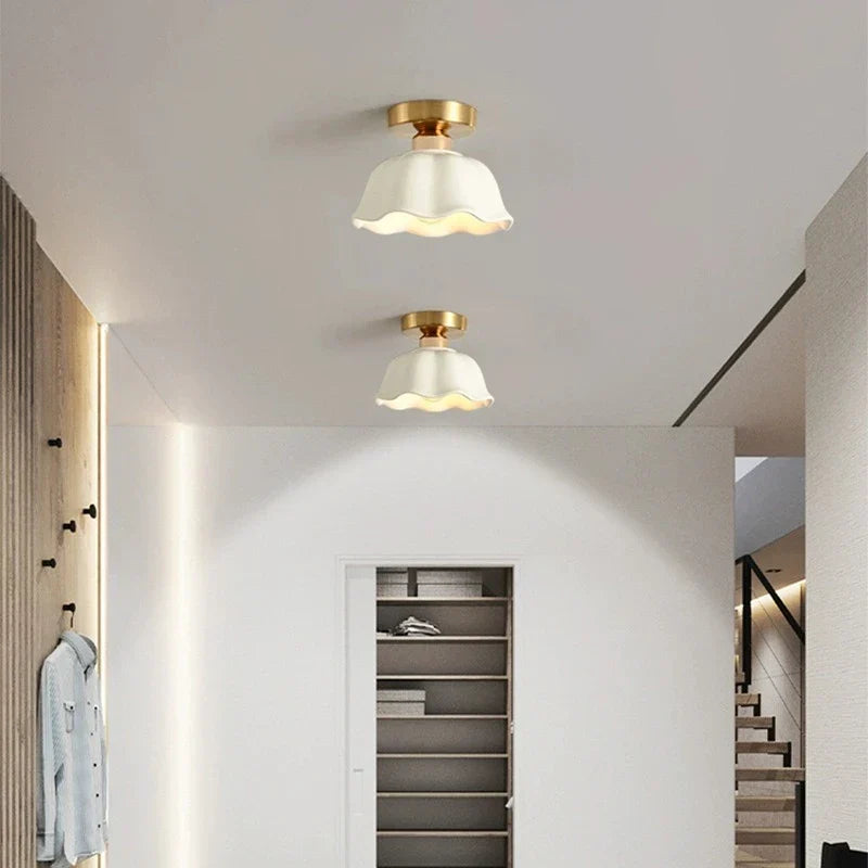 FlareLuxe | Elegant Scalloped Loftlampe