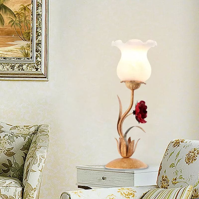 FleurLumina | Elegant Floral Bordlampe