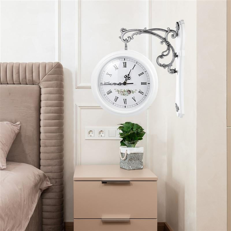 FloralClock | Klassisk Dobbelt-Sidet Vægur