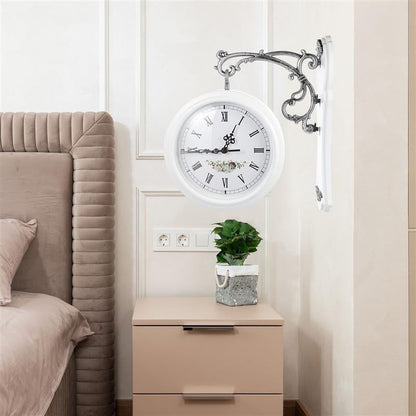 FloralClock | Klassisk Dobbelt-Sidet Vægur