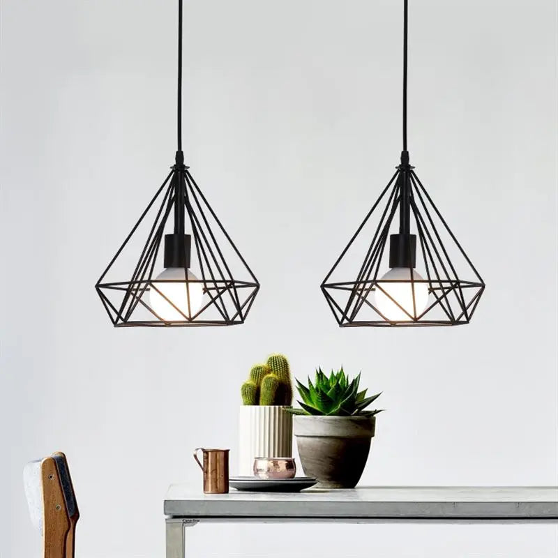 ForgeGlow | Industriel Elegance Pendellampe