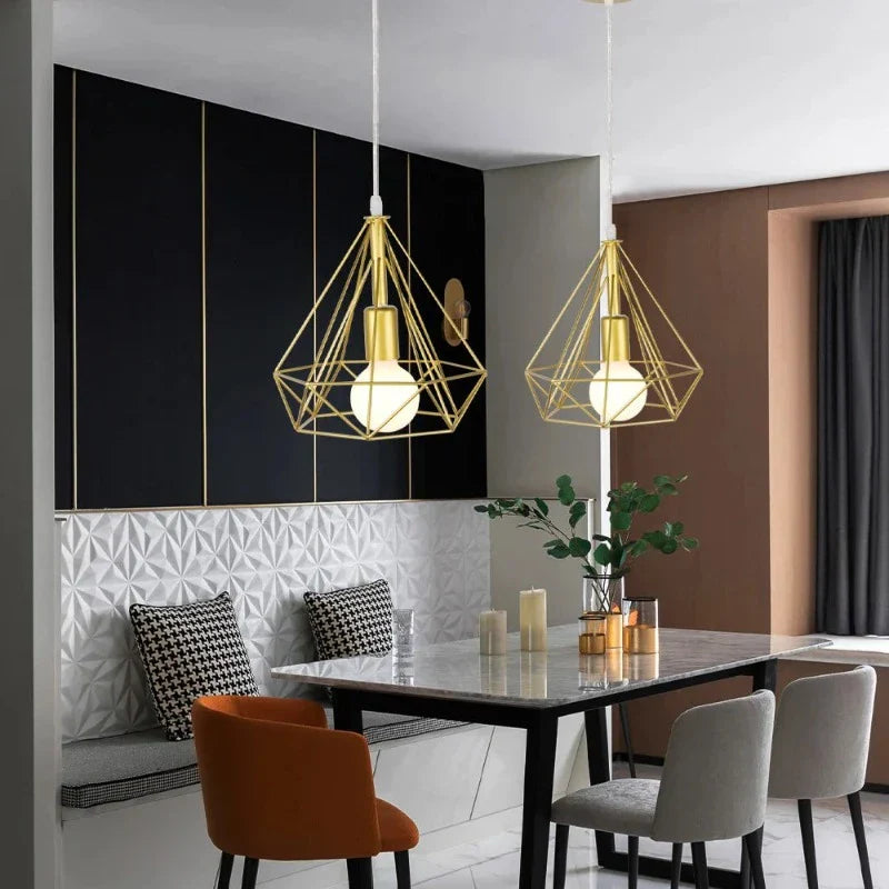 ForgeGlow | Industriel Elegance Pendellampe
