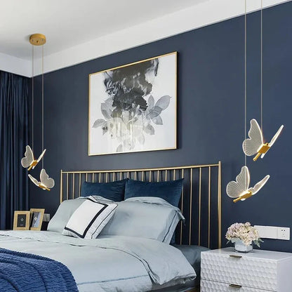 GleamWing | Elegant loftlampe design med varm LED-belysning