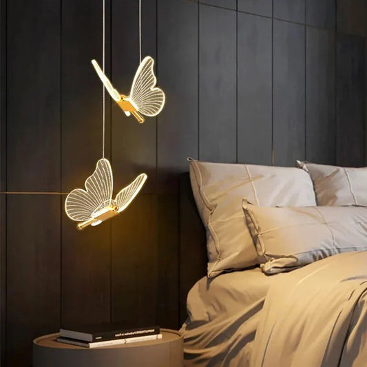 GleamWing | Elegant loftlampe design med varm LED-belysning