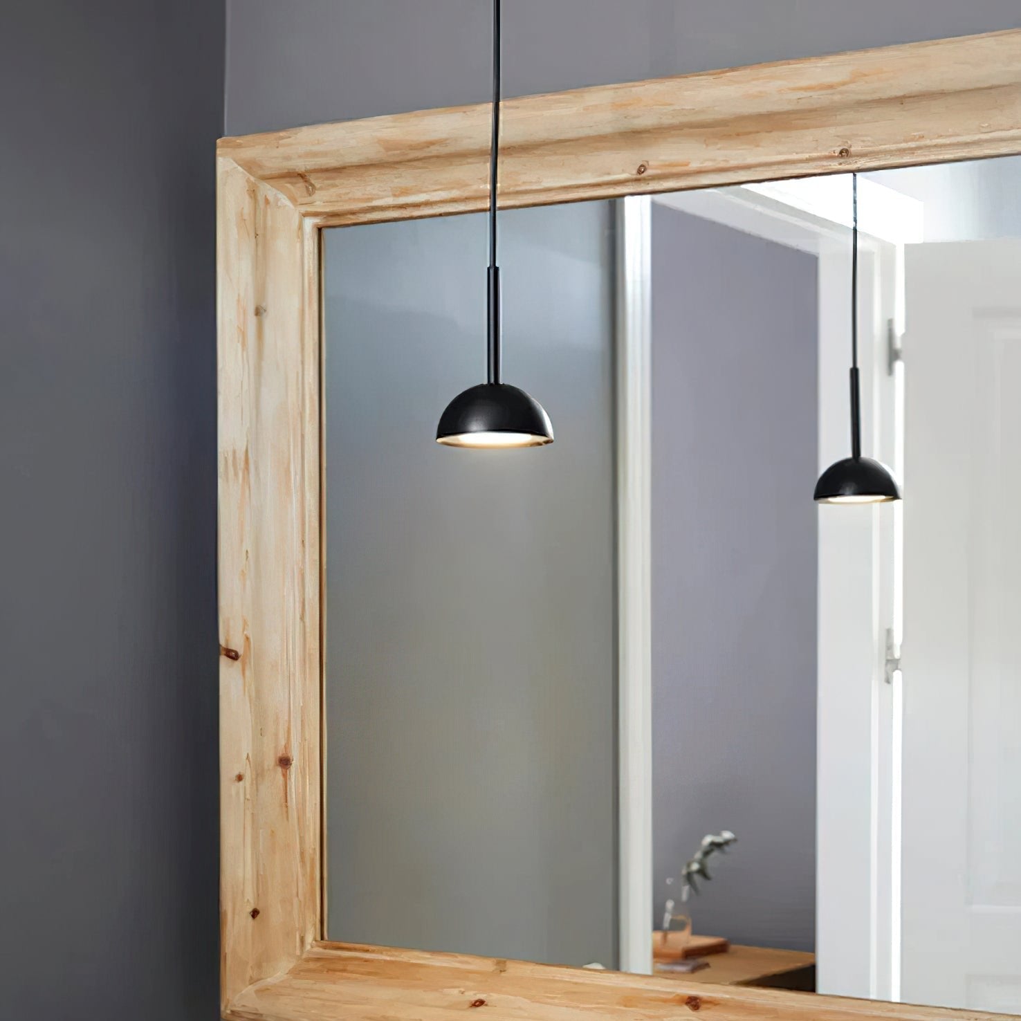 GlowCharm | Unik Loftlampe med Charme og Stil