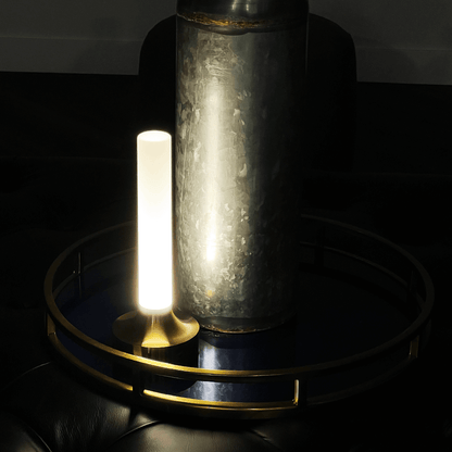 GlowForge | Elegant Messing Bordlampe
