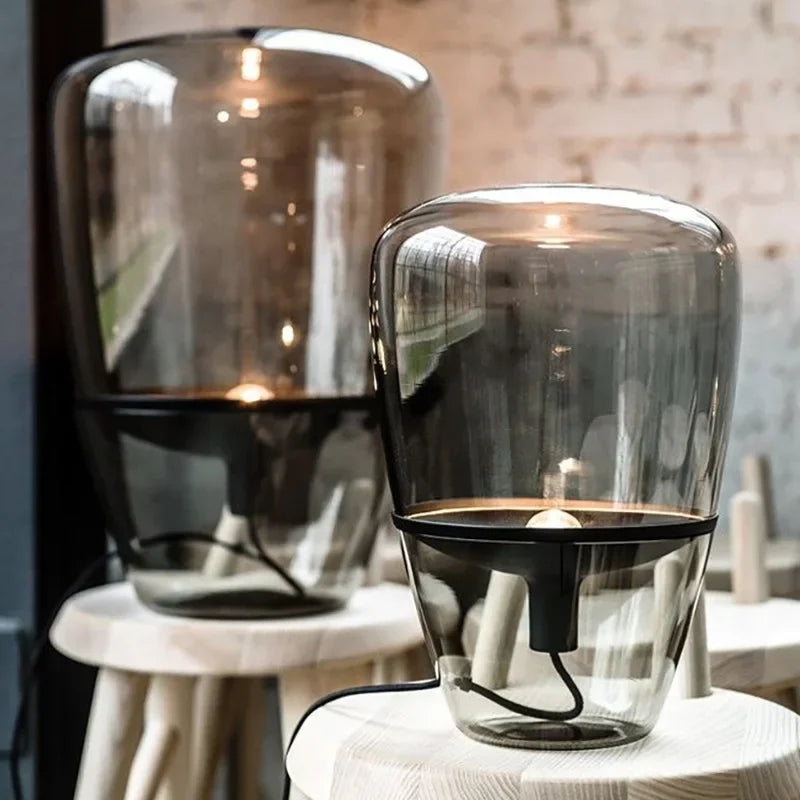 GlowScandi | Luksuriøs Minimalistisk LED Bordlampe