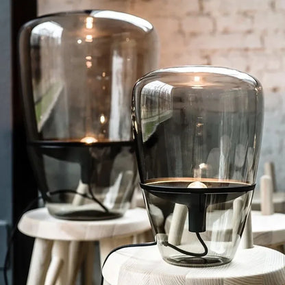GlowScandi | Luksuriøs Minimalistisk LED Bordlampe