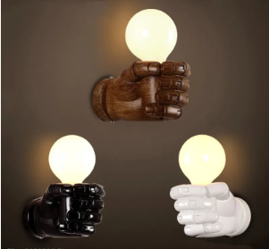 HandGlow | Loft Style Væglampe med Unikt Design