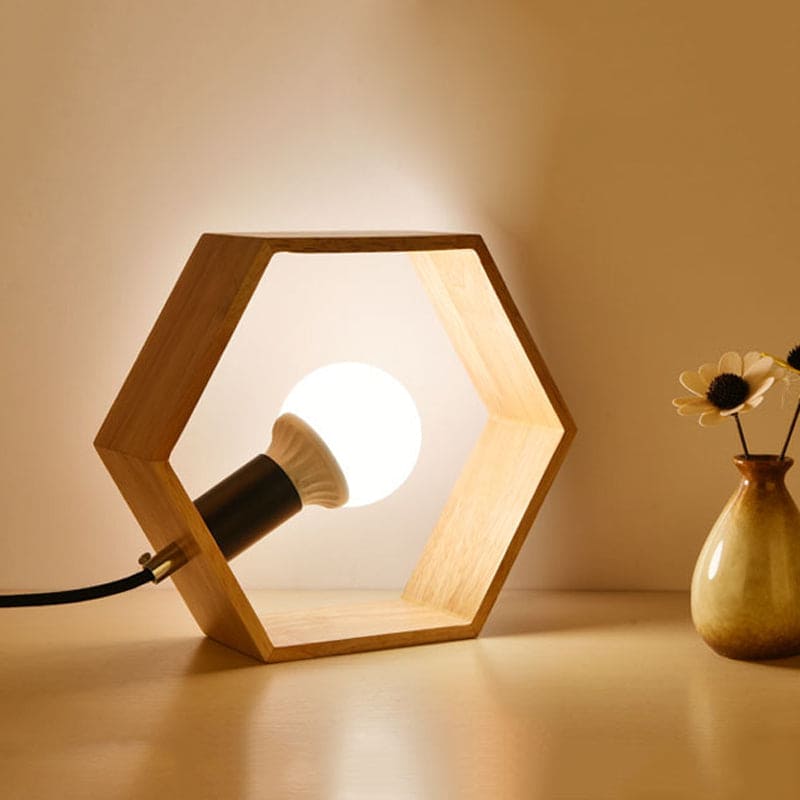 HexaLite | Stilfuld Sekskantet Trælampe