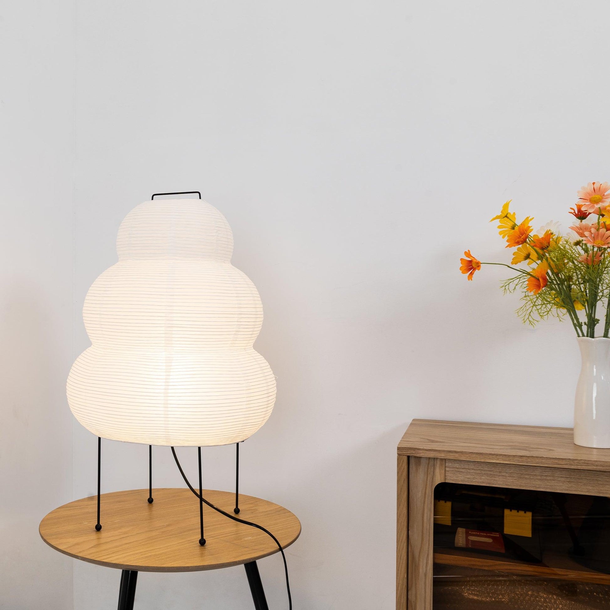 HikariNest | Japansk Bordlampe med Rispapirskærm og Beroligende Glød