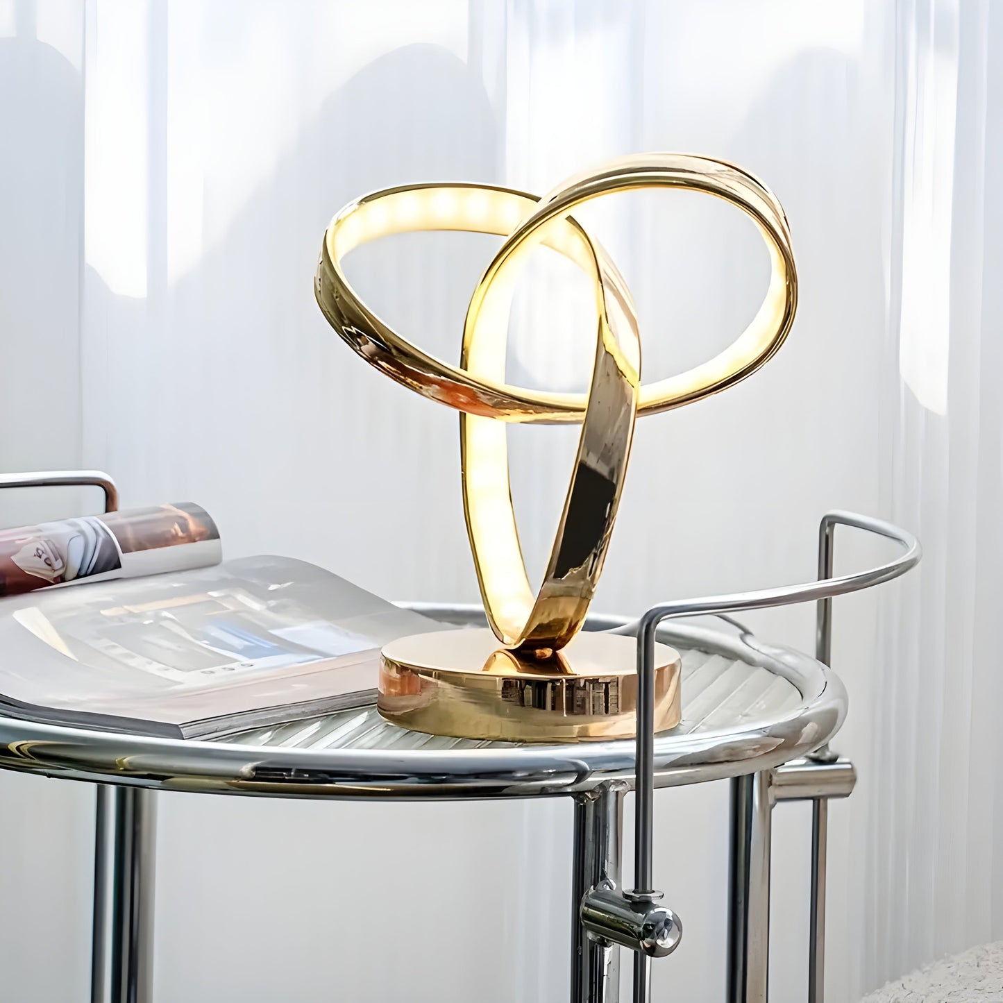 InfinityLuxe | Elegant Guld Bordlampe