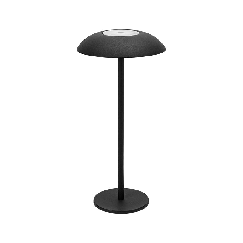 IronGlow | Elegant & Genopladelig Bordlampe