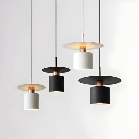 LumiLinea | Elegant og Moderne Loftlampe