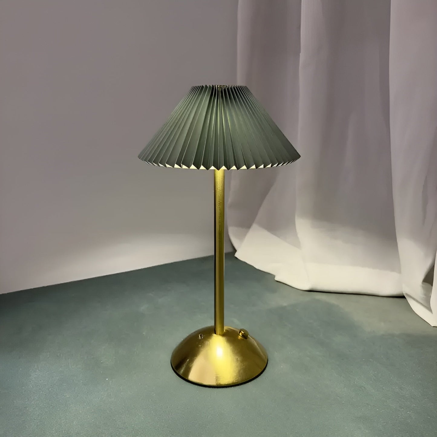 LightLoom | Trådløs & Elegant Bordlampe