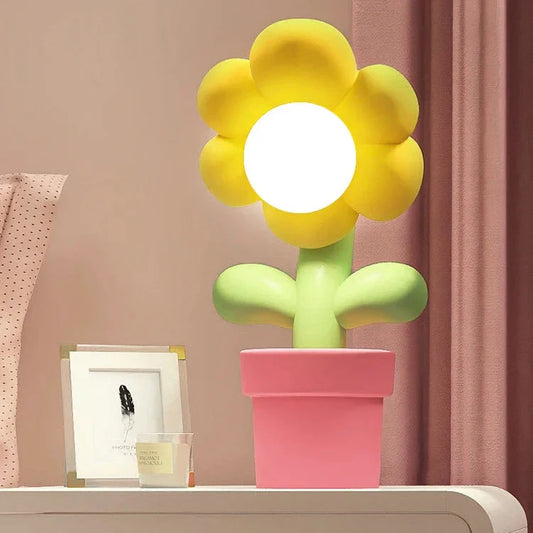 GlowPetal | Lysende Bordlampe med Blomsterdesign