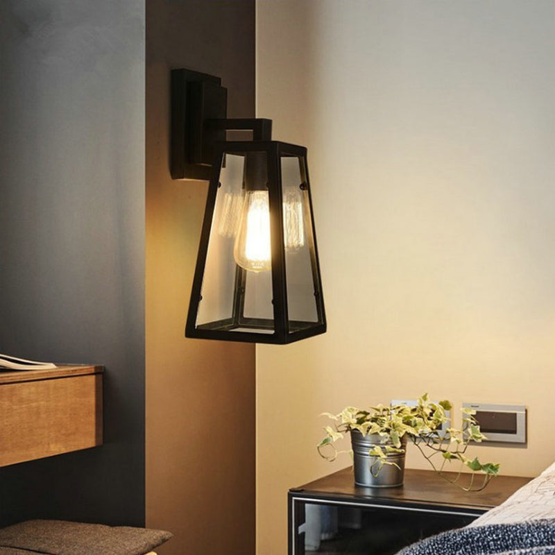 LoftGlow | Minimalistisk Lanterne Væglampe