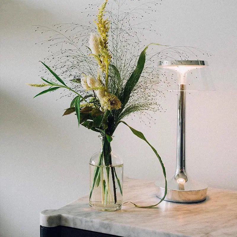 LumeGlass | Slank Transparent LED Lampe