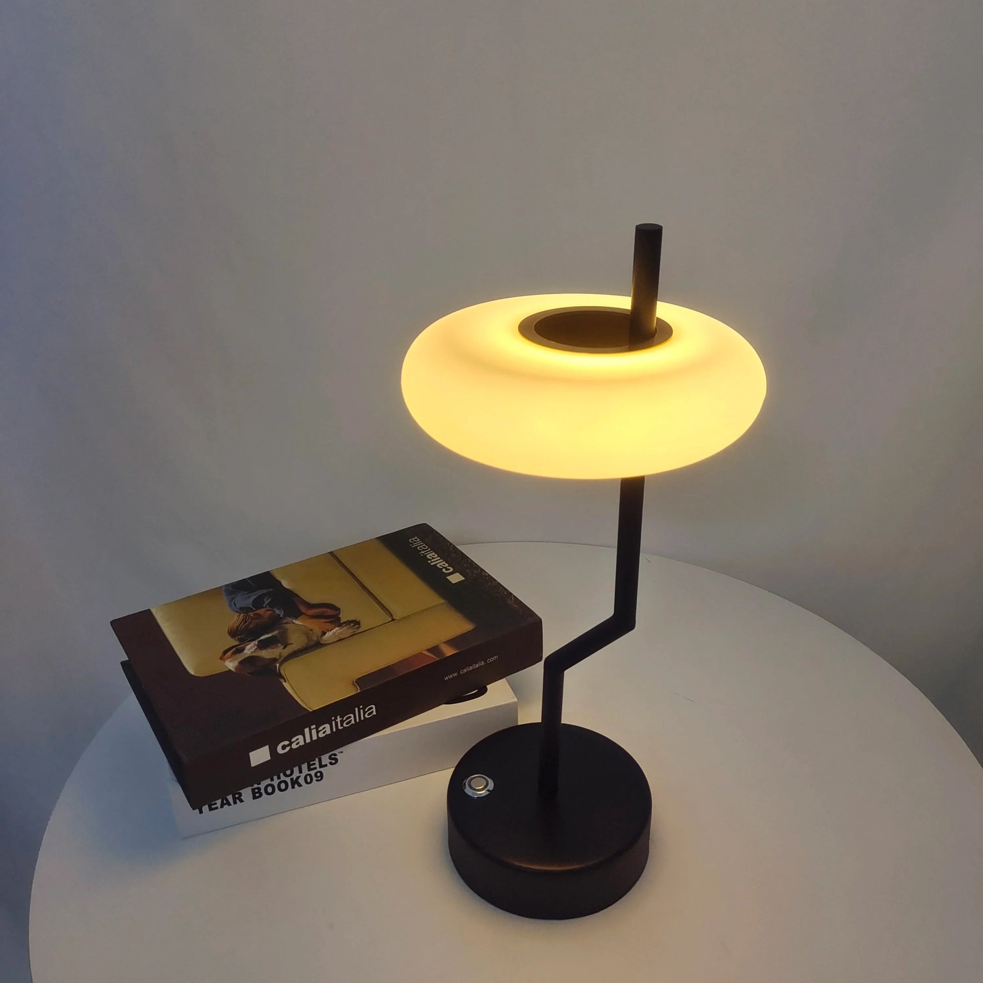 LumeSphere | Moderne Design af Bordlamper