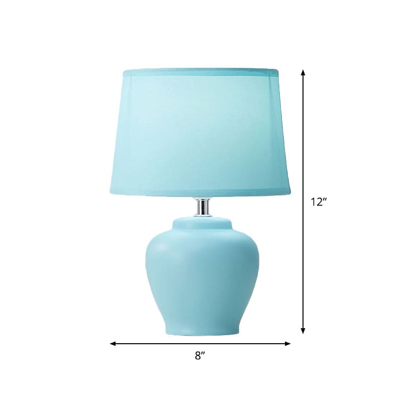 LumiNordic | Elegant Keramisk Bordlampe